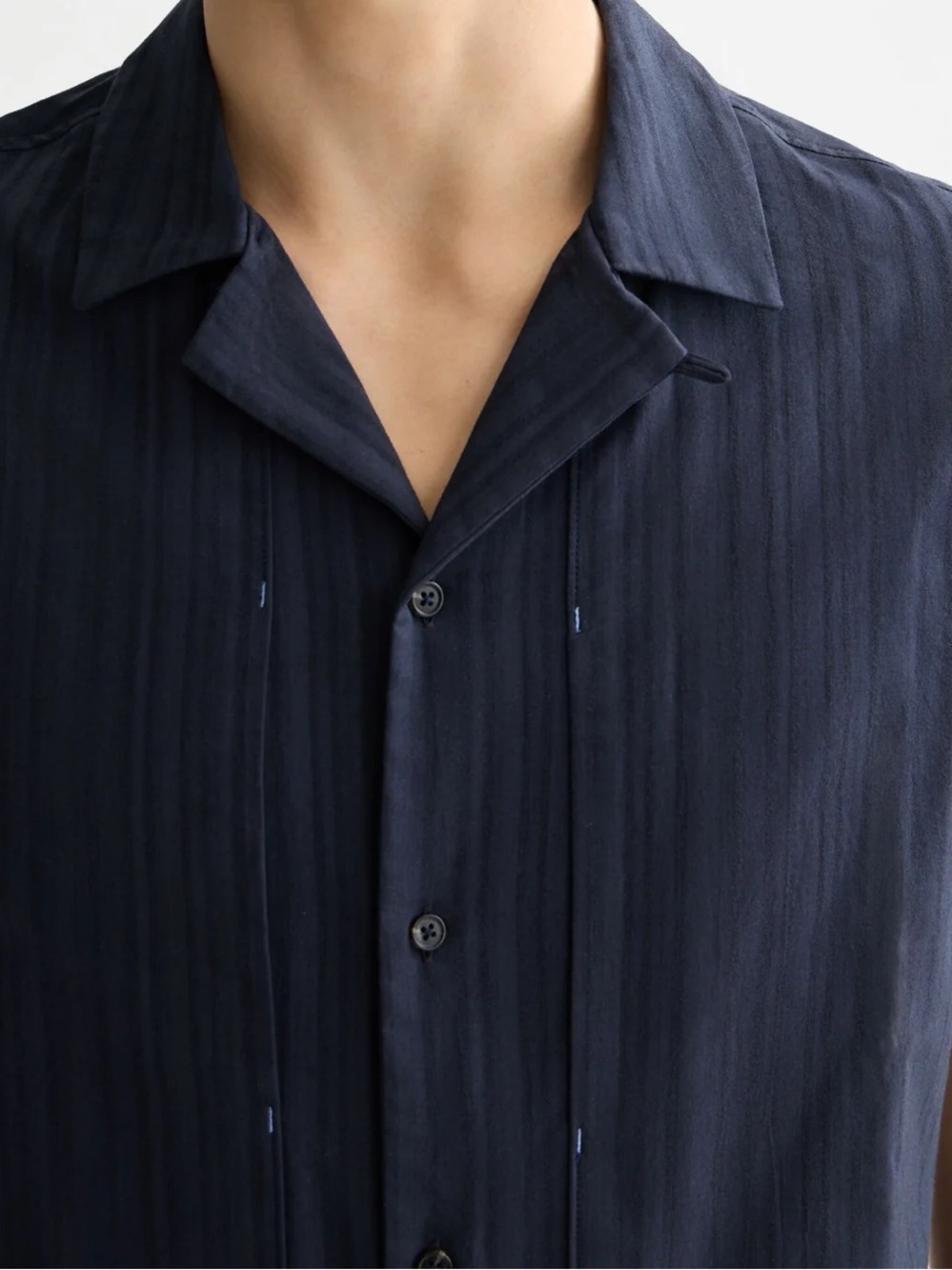 Scotch & Soda Men’s Structured Stripe Short Sleeve Shirt. Navy Blue. Size Small. - Picture 13 of 13